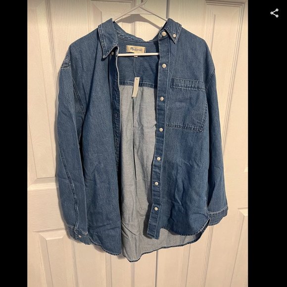 ***NWT Madewell Denim Long Sleeve Button Up - Picture 1 of 3